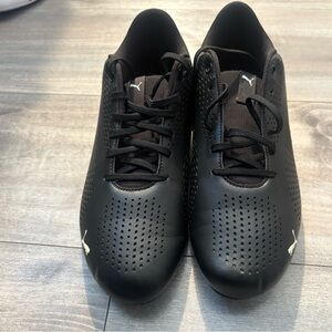 Puma Men's Black Perforated Athletic Shoes